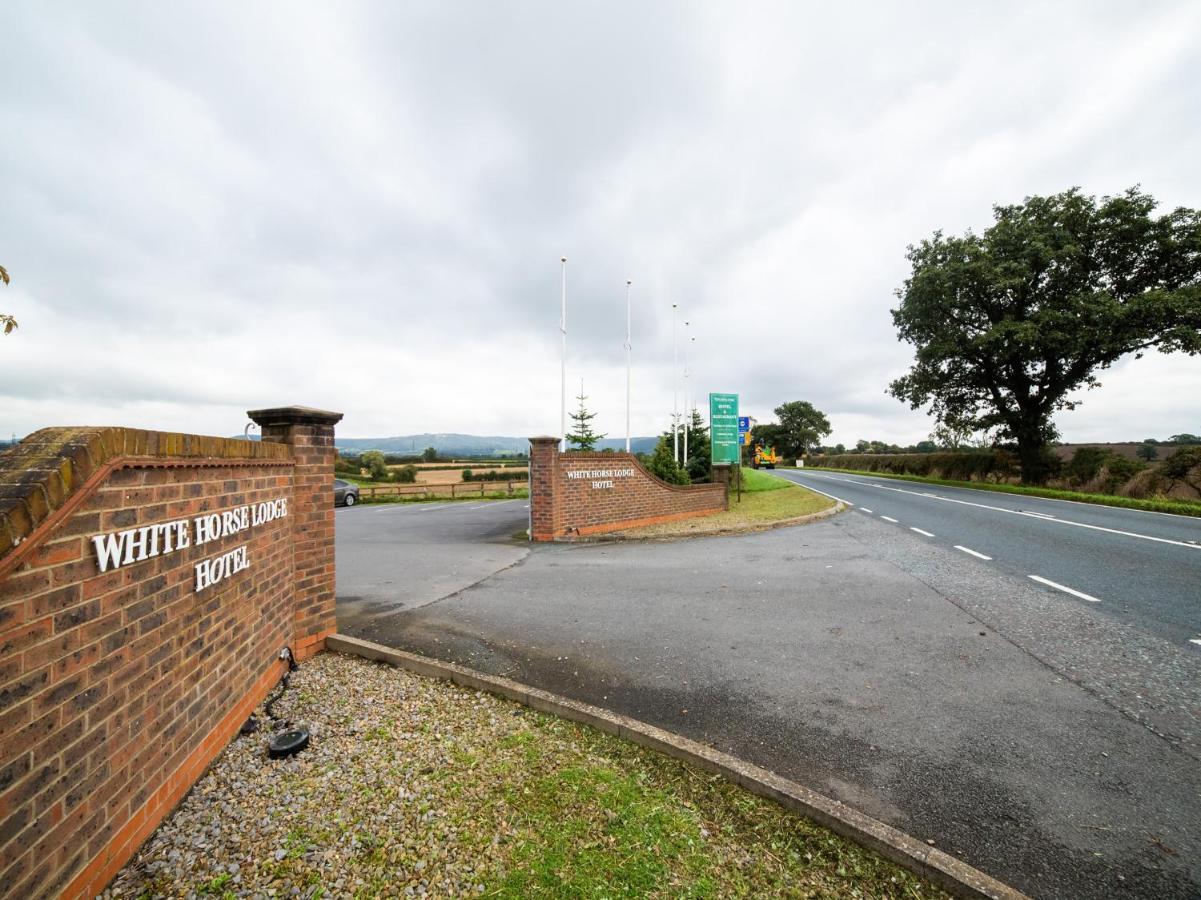 Bagby Oyo White Horse Lodge Hotel, East Thirsk מראה חיצוני תמונה